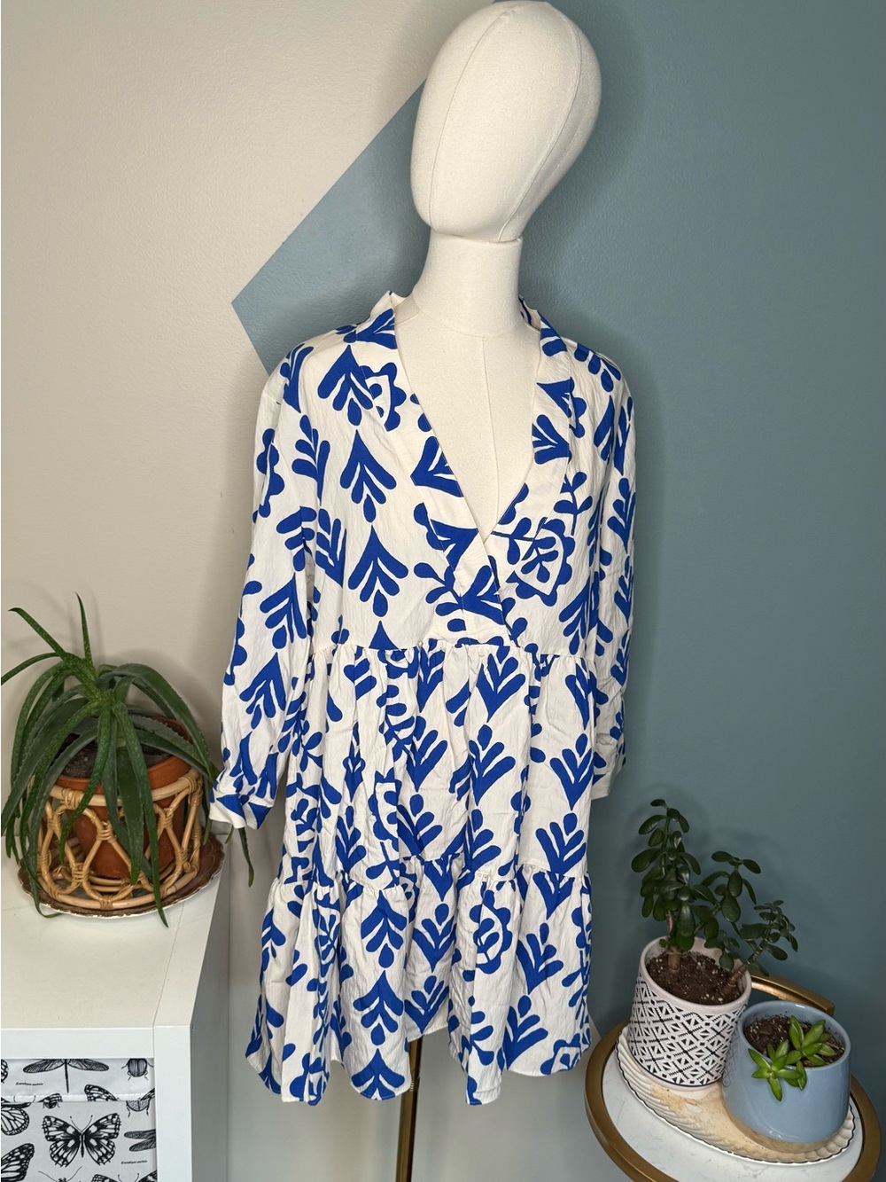 Zara Blue White Mediterranean Print Tiered Babydoll Dress M Coastal Resort - Picture 2 of 10